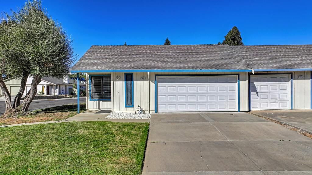 Property Photo:  11 Kamson Court  CA 95833 