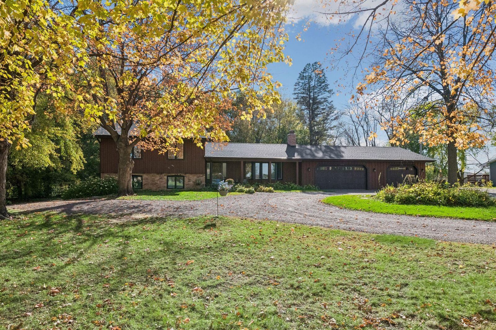 Property Photo:  5275 Pagenkopf Road  MN 55359 