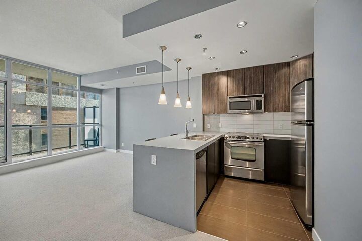 Property Photo:  788 12 Avenue SW 609  AB T2R 0H1 