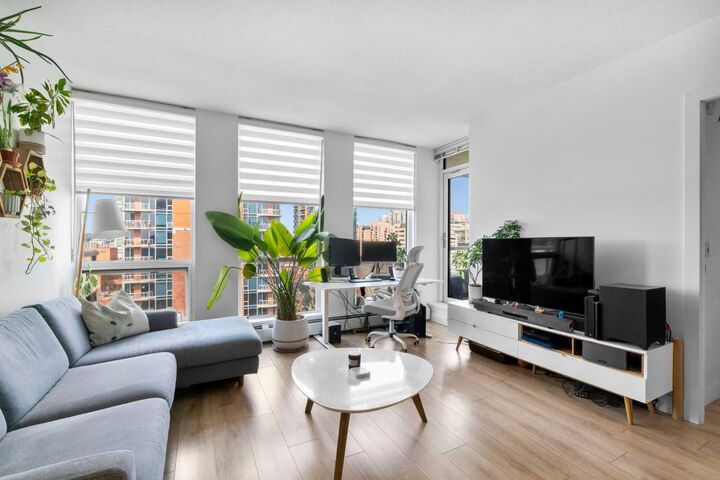 Property Photo:  1500 7 Street SW 905  AB T2R 1A7 