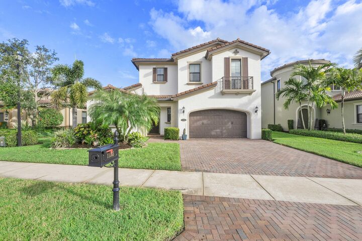 Property Photo:  11365 Watercrest Circle E  FL 33076 