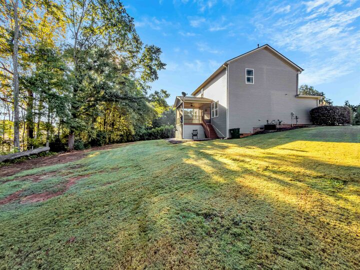 Property Photo: 304 Grayson Drive SC 29369