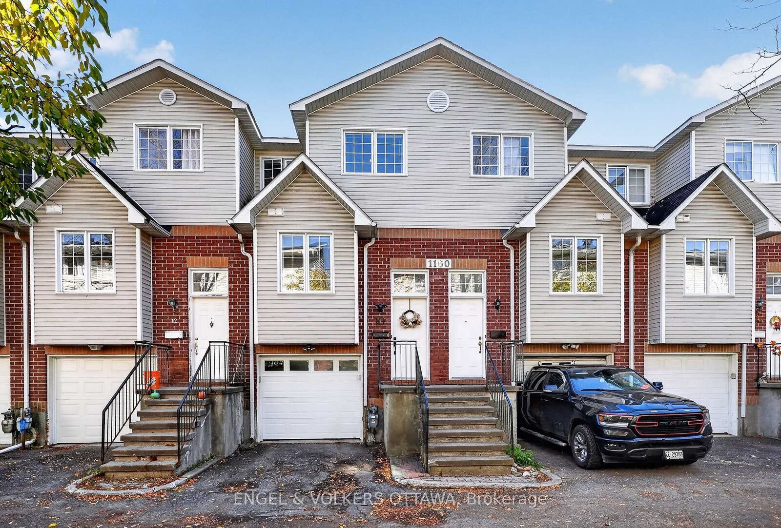 Photo de la propriété: 1160 Belanger Avenue 10 ON K1H 8A2