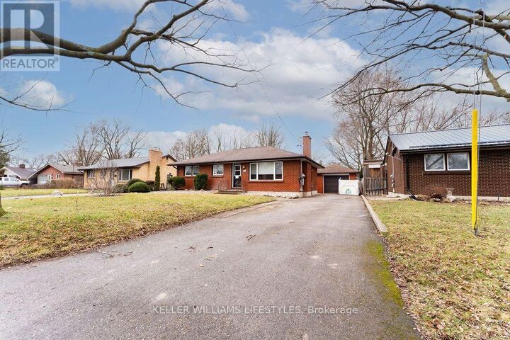 Property Photo:  179 Burnside Drive Lower  ON N5V 1B4 