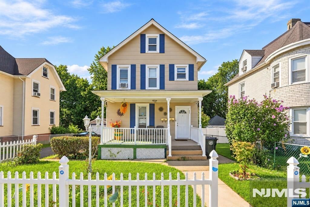 Property Photo:  51 2nd Street  NJ 08805 