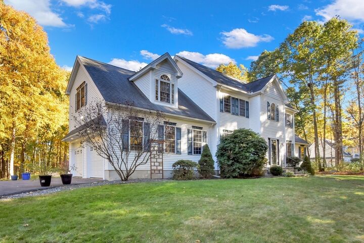 Property Photo: 2 Fairway View Dr MA 01516