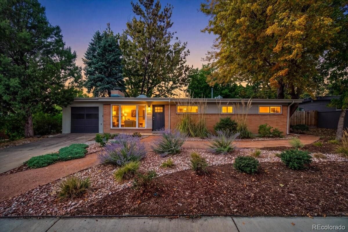 Property Photo:  5975 Dudley Street  CO 80004 