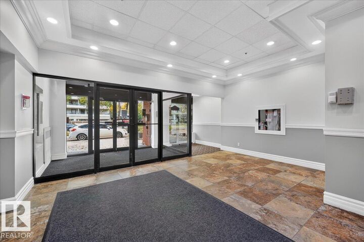 Property Photo:  10160 114 Street NW 411  AB T5K 2L2 