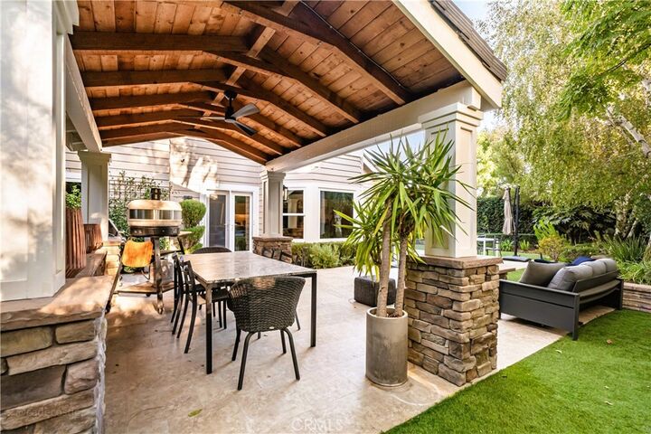Property Photo:  26039 Lucerne Court  CA 91355 