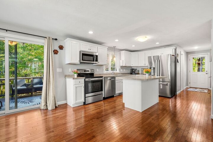 Property Photo:  72 Hoover St  MA 02780 
