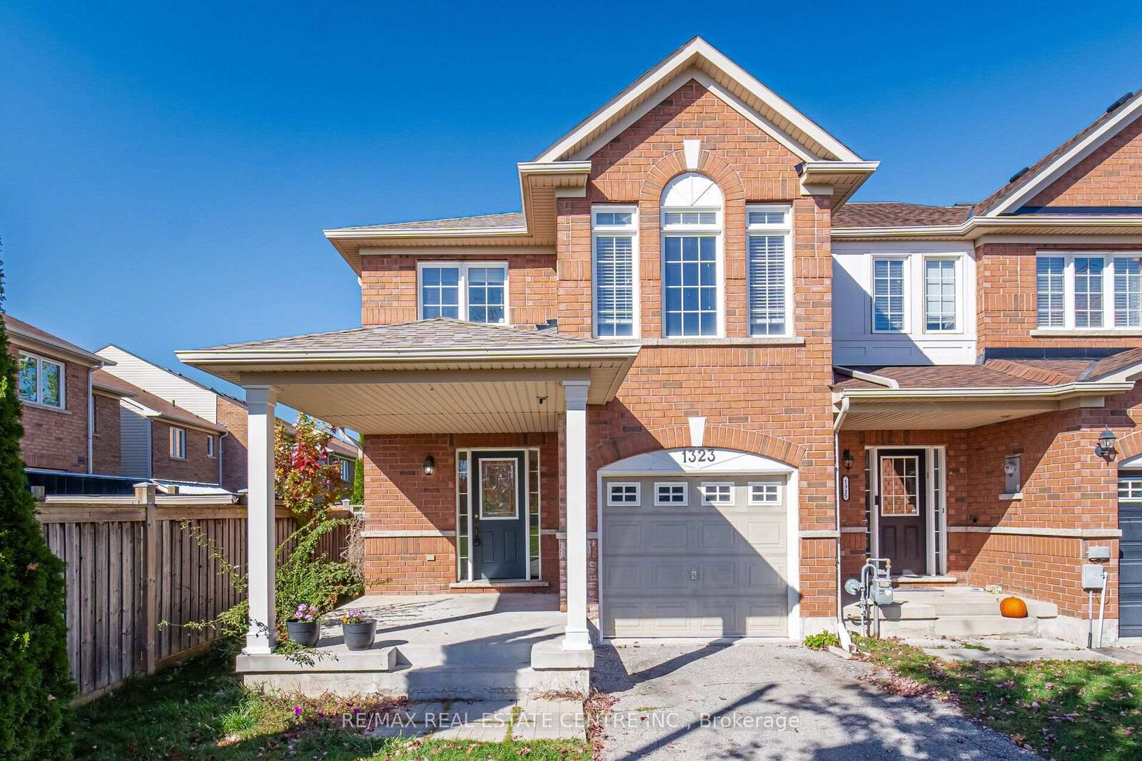 Property Photo:  1323 Menefy Place  ON L9T 7E2 
