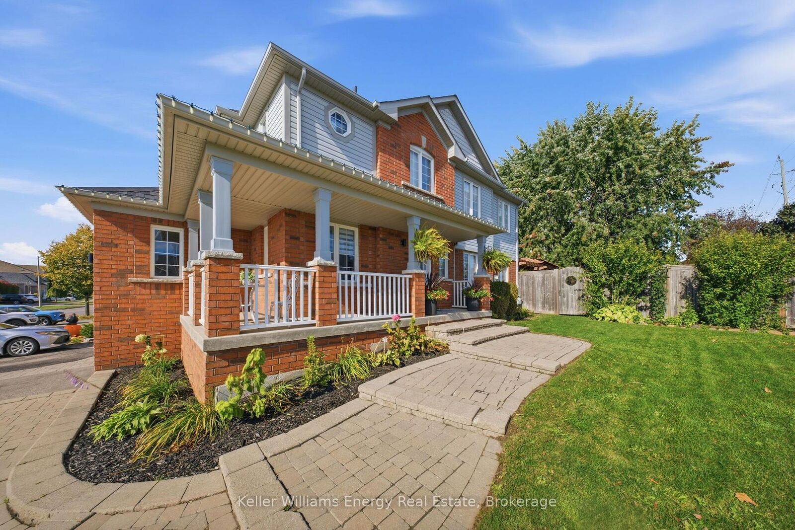 Property Photo:  258 Bons Avenue  ON L1C 5P3 