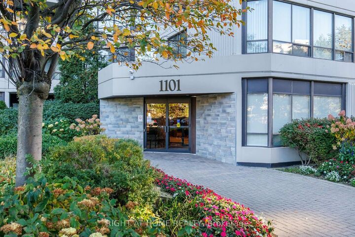 Property Photo:  1208 - 1101 Steeles Avenue W  ON M2R 3W5 