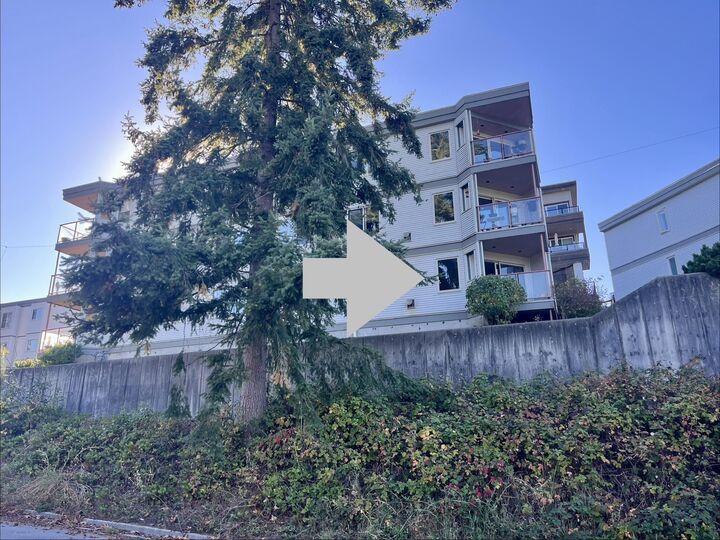 Property Photo: 5780 Trail Avenue 111 BC V0N 3A6