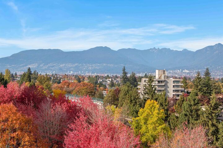 Property Photo:  6168 Wilson Avenue 903  BC V5H 0B2 