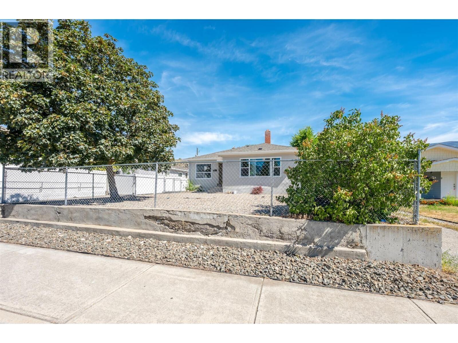 Property Photo:  724 School Avenue  BC V0H 1T0 