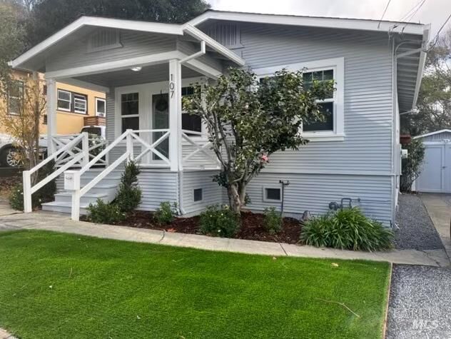 Property Photo: 107 West Street CA 94901