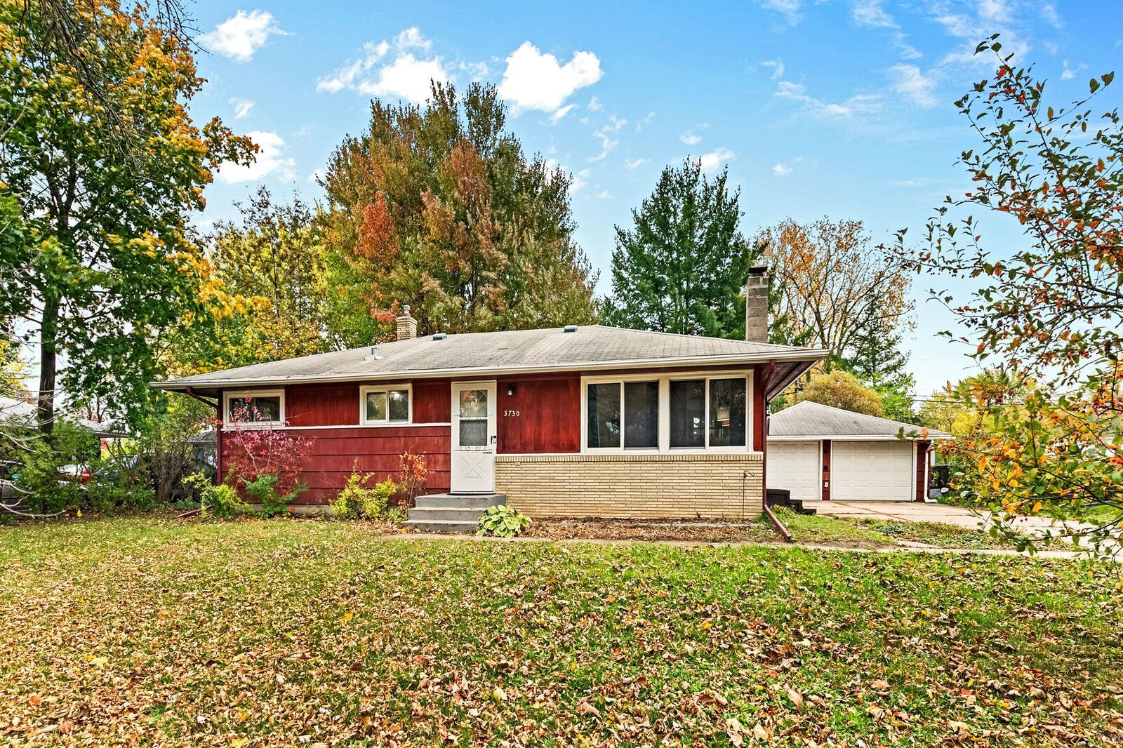 Property Photo:  3730 Cranbrook Drive  MN 55110 