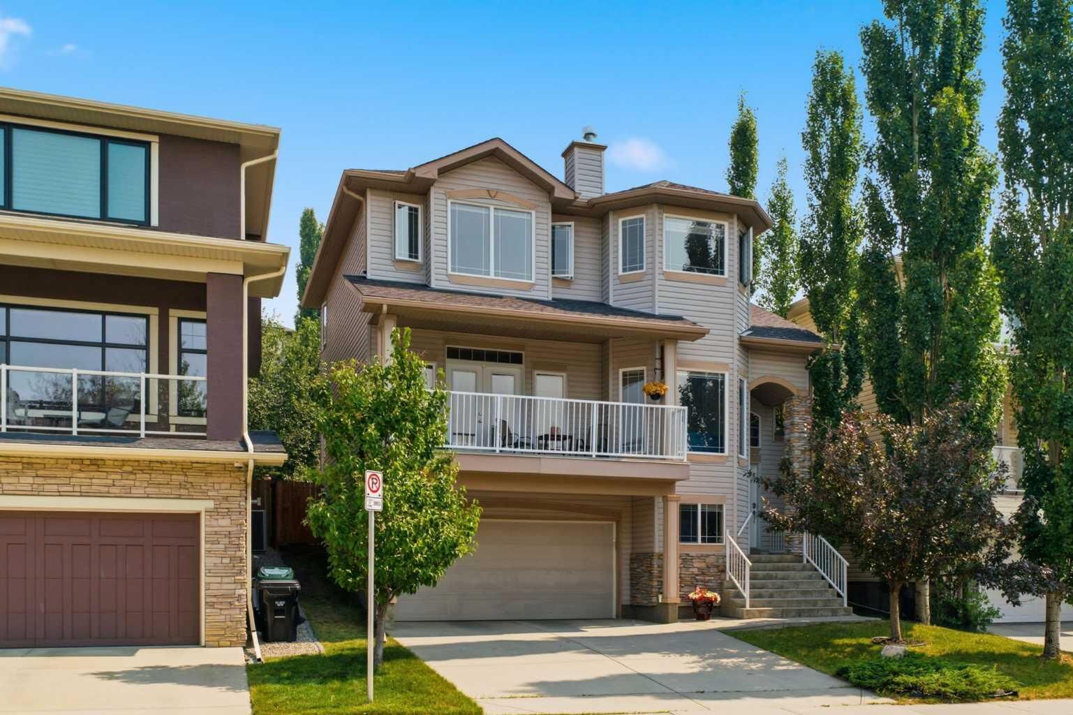 Property Photo:  54 Rockyledge Rise NW  AB T3G 5P8 