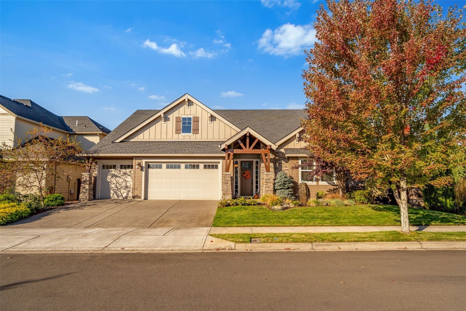 Property Photo:  13614 NW 52nd Avenue  WA 98685 