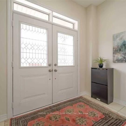 Property Photo:  17 Angelfish Road Upper  ON L7A 5C5 