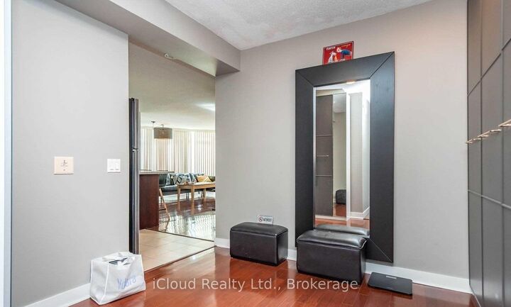 Property Photo:  373 Front Street W 505  ON M5V 3R7 