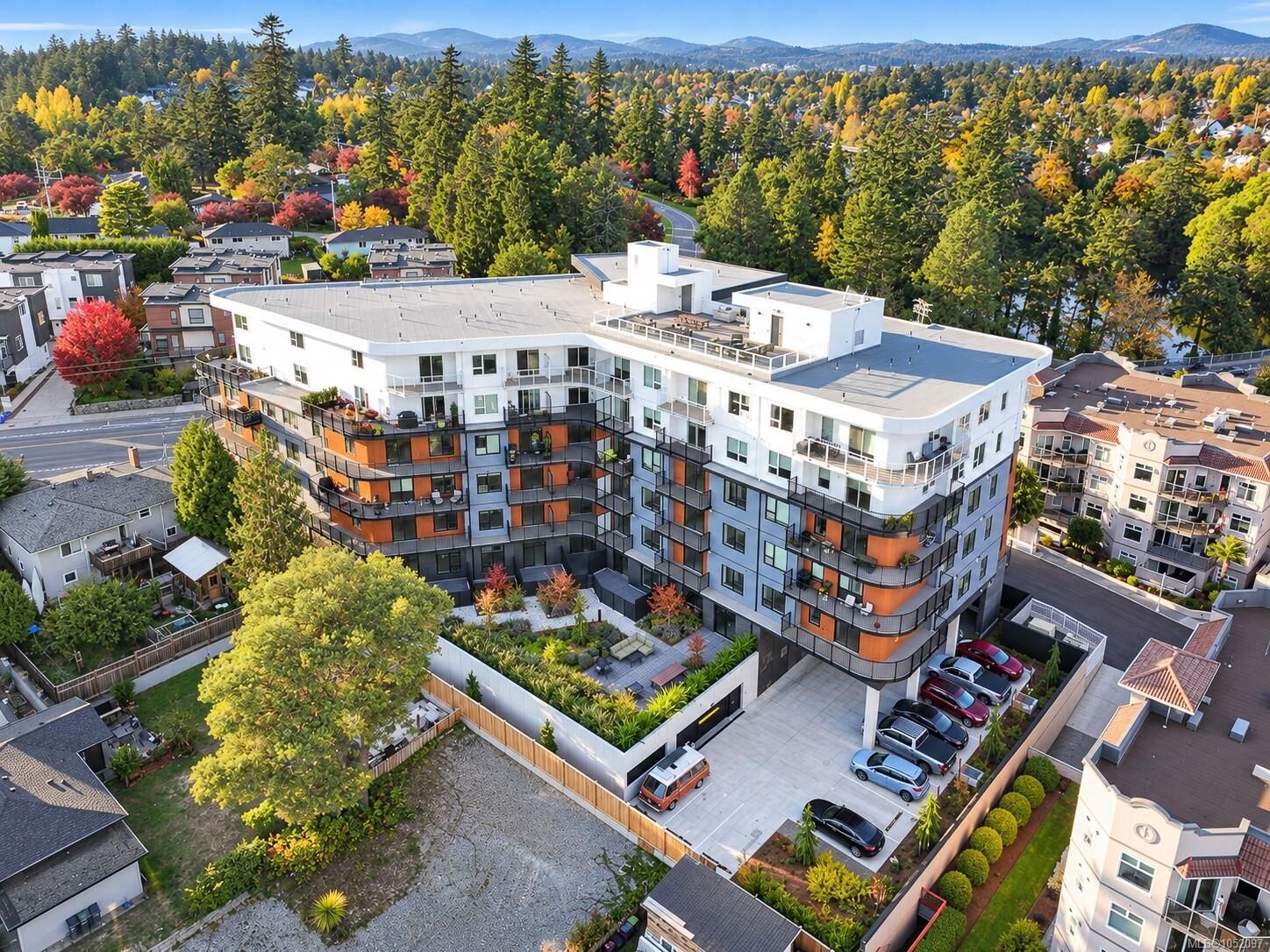 Property Photo:  1075 Tillicum Rd #609  BC V9A 2A4 