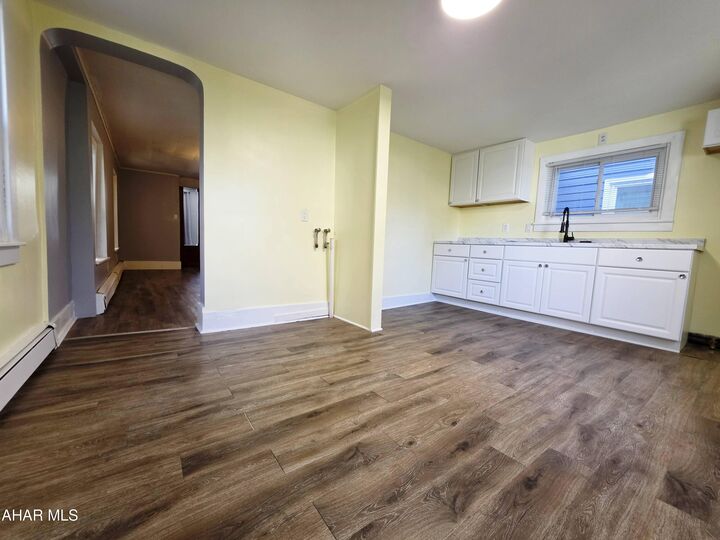 Property Photo:  411 Walnut Street  PA 16648 