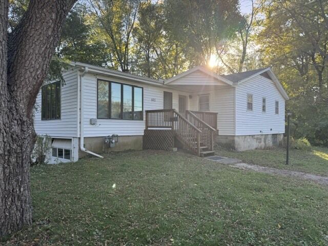 Property Photo:  601 15th Street  IL 61342 