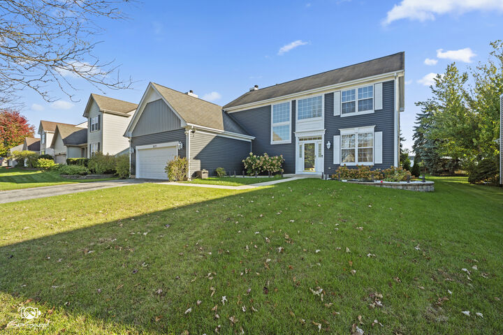 Property Photo:  1677 Pinnacle Court  IL 60502 