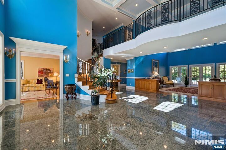 Property Photo:  3 Allen Road  NJ 07006 