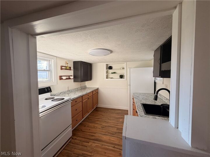 Property Photo: 812 Clement Avenue 1/2 OH 45714