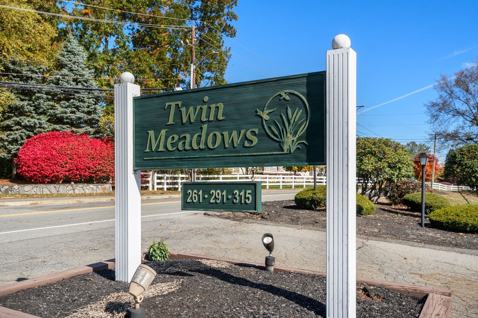 Property Photo:  261 Broadway Rd 26  MA 01826 