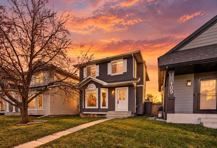 Property Photo:  113 Coville Square NE  AB T3K 5E3 