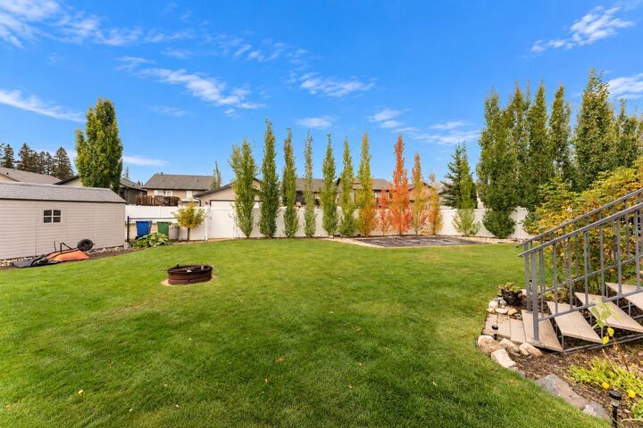 Property Photo:  88 Kershaw Close  AB T4P 0H3 