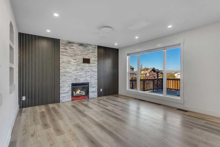 Property Photo:  282 Saddlefield Place NE  AB T3J 4Z3 