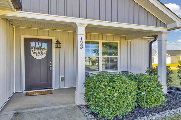 Property Photo:  123 Lily Way  SC 29365 