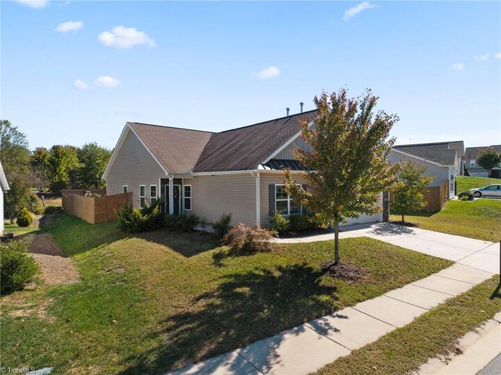 Property Photo: 5372 Holbein Gate Road NC 27051