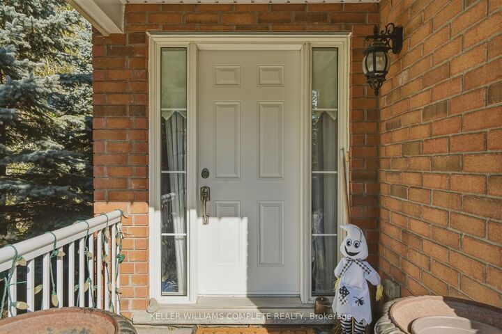 Property Photo: 20 McConkey Crescent 116 ON N3S 0C2