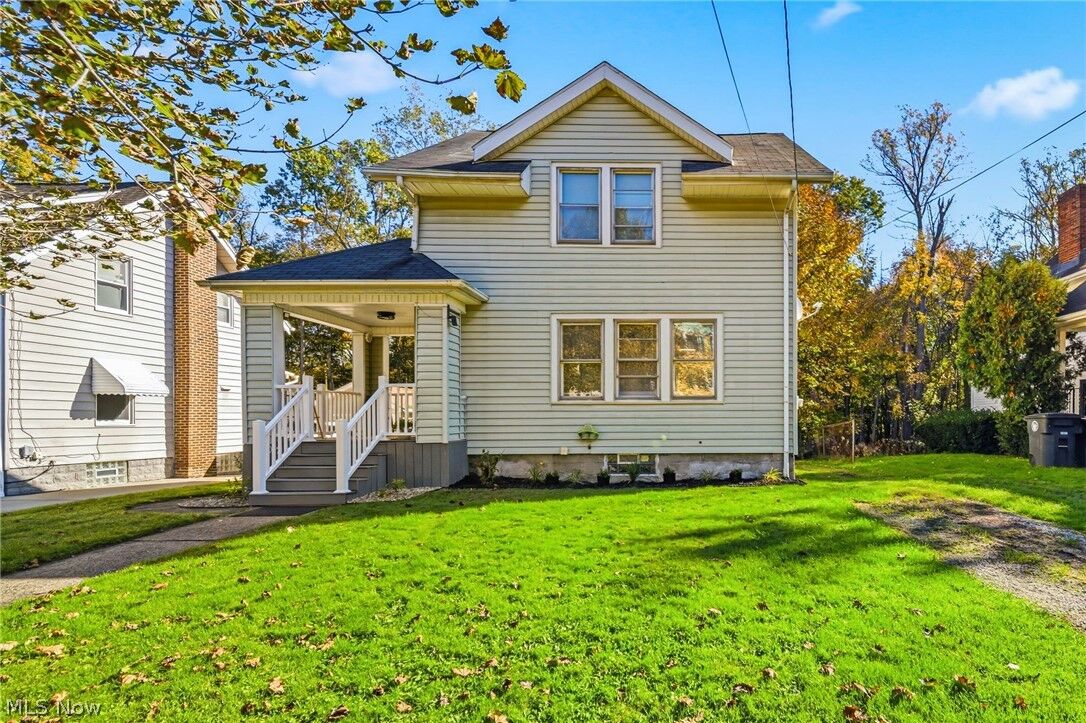 Property Photo:  607 Sumatra Avenue  OH 44305 