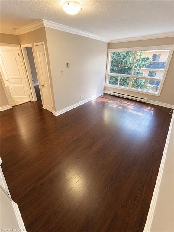 Property Photo: 1265 Bentley Drive 311 ON N5V 4M4
