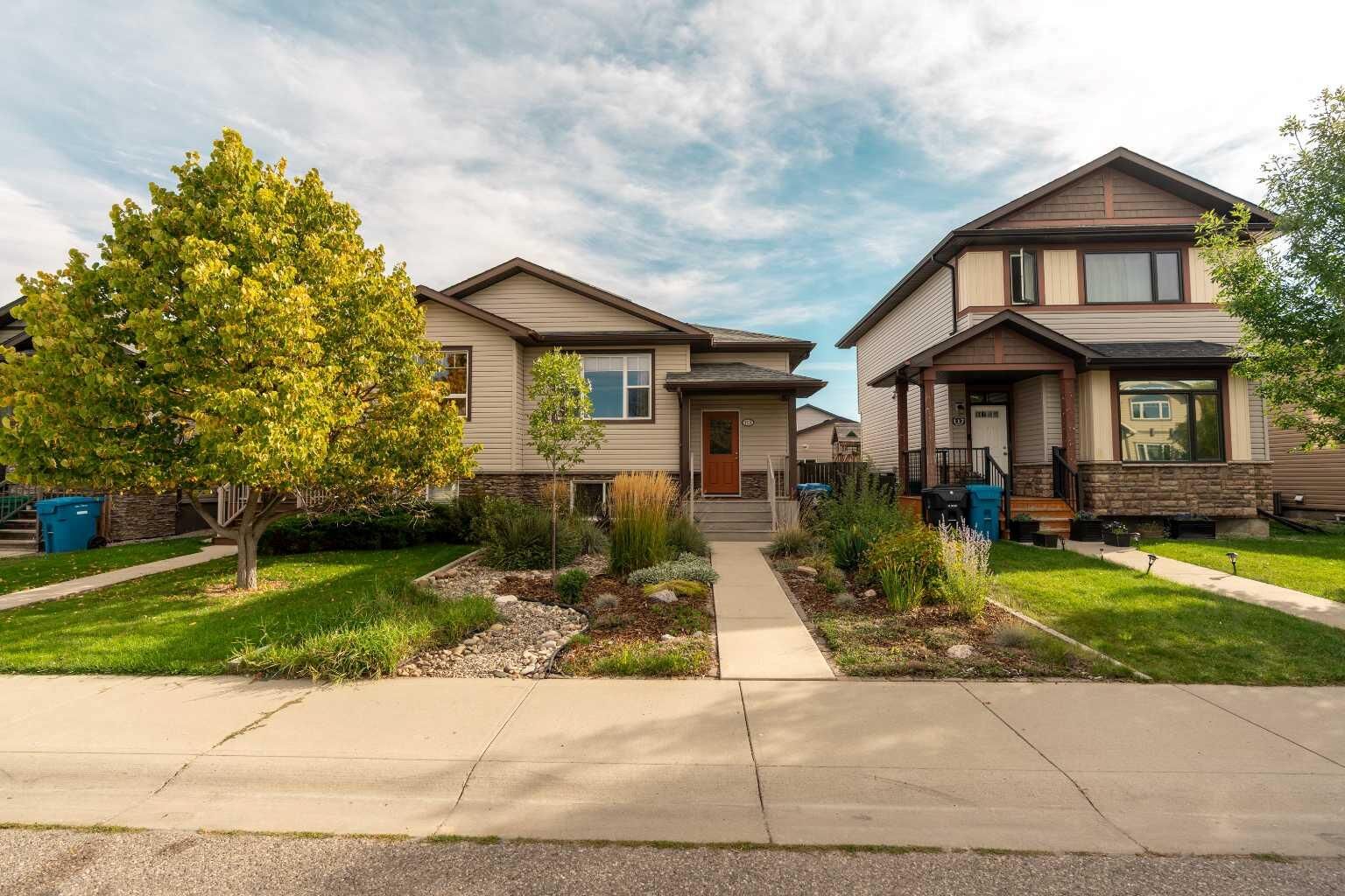 Property Photo: 113 Mt Sundance Crescent W AB T1J 0L4