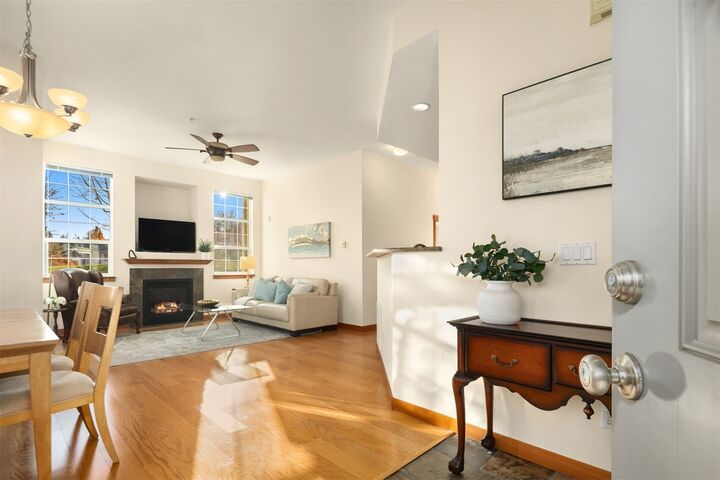 Property Photo:  1855  Trossachs Boulevard SE 2802  WA 98075 