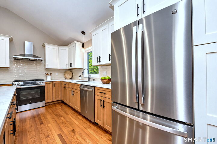 Property Photo:  335 Arnold Lane  CT 06477 
