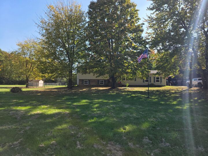 Property Photo:  6105 Houseman Road  OH 43061 