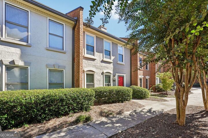 Property Photo: 4156 Darby Way GA 30096