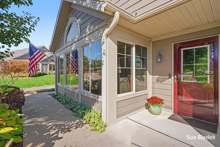 Property Photo:  1201 Riverview Drive  MI 49423 