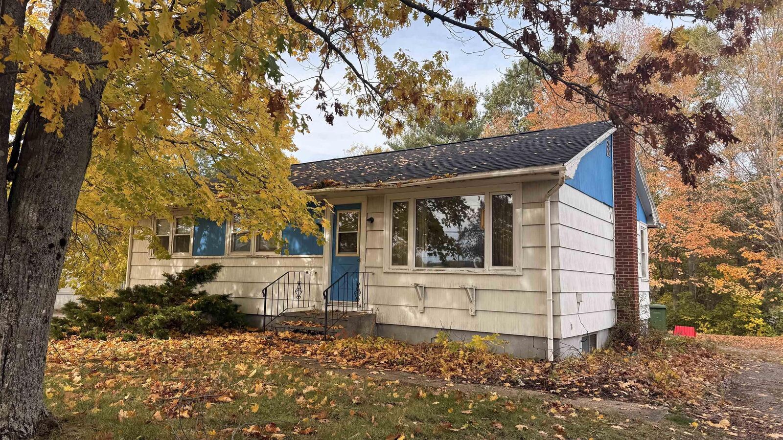 Property Photo:  7129 Highway 1  NS B4R 1C1 