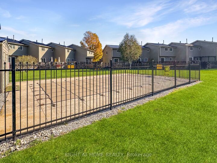 Property Photo:  301 Carlow Road S 37  ON N5L 1B8 