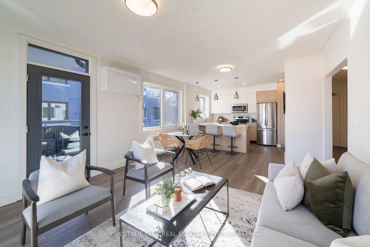 Property Photo:  1466 Avenue Road 4  ON M5N 2H7 